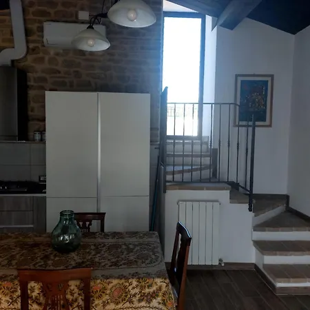 Turistici Carboni 2 N 35 Penna San Giovanni